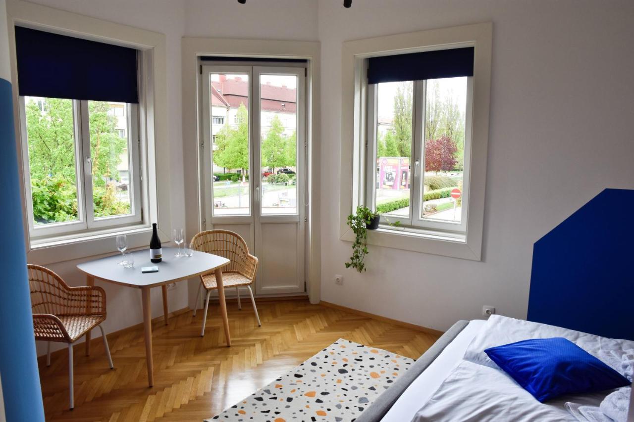 סופרון Zachar Apartman מראה חיצוני תמונה