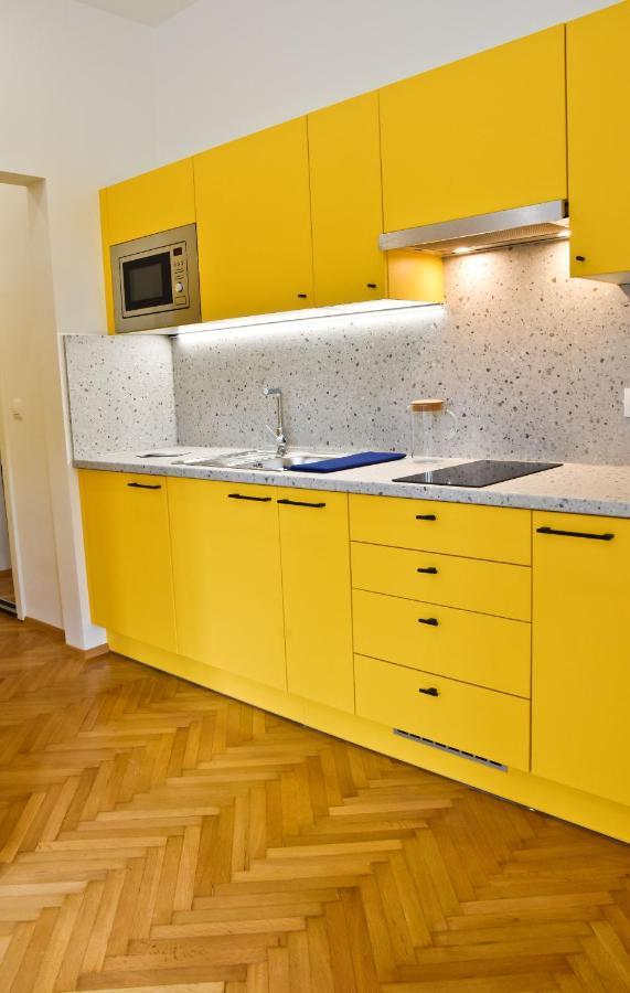 סופרון Zachar Apartman מראה חיצוני תמונה