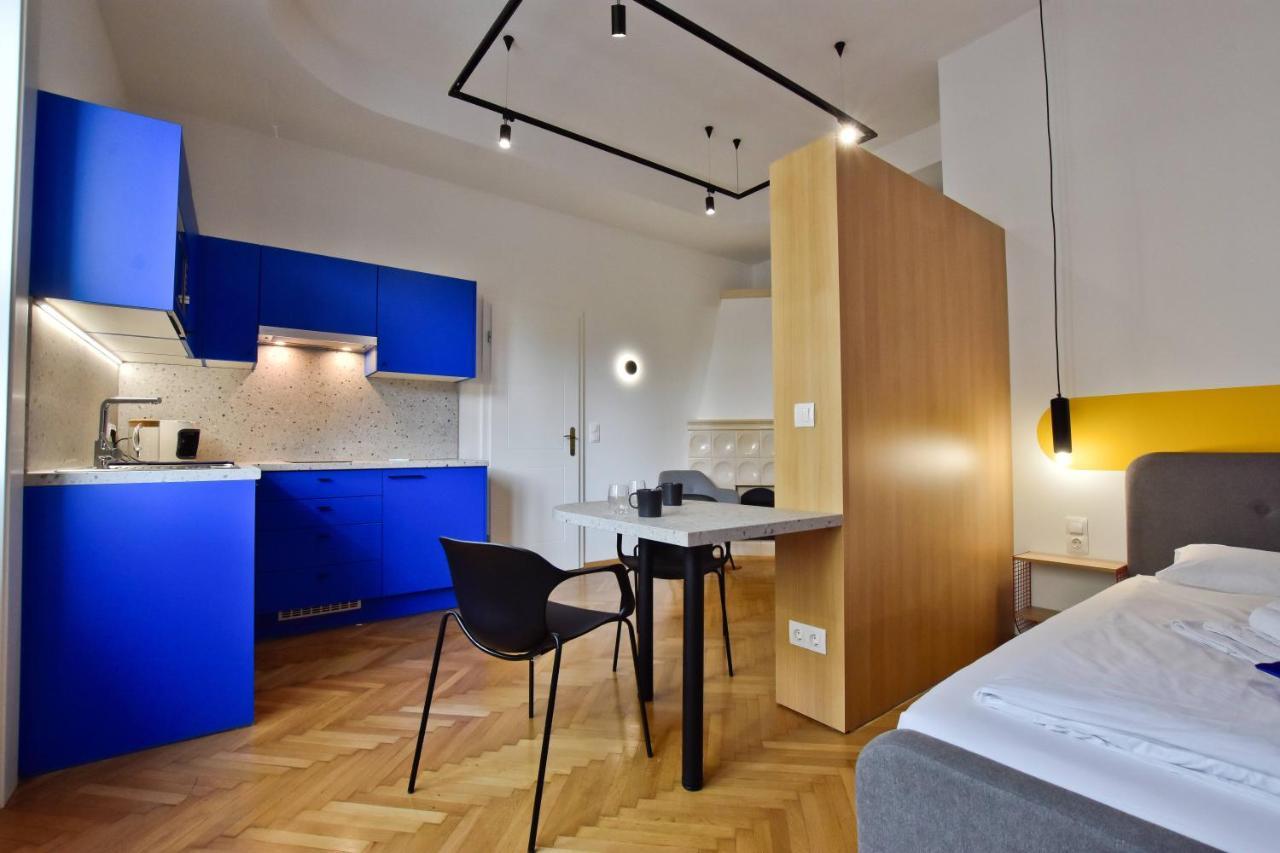 סופרון Zachar Apartman מראה חיצוני תמונה