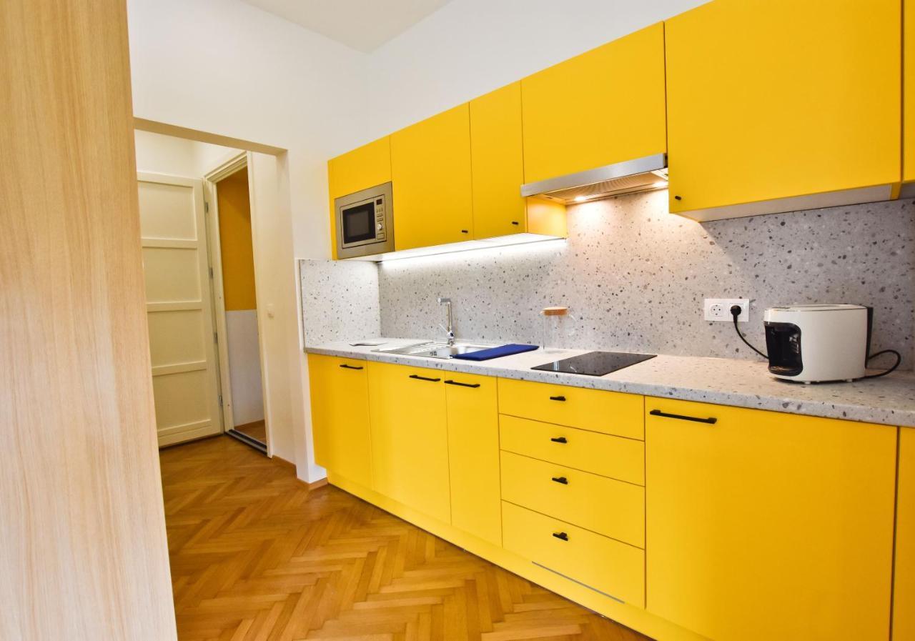 סופרון Zachar Apartman מראה חיצוני תמונה